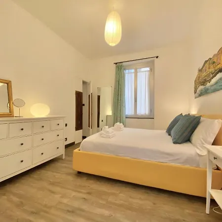 Casaviva - Amazing Trilo With View In Daire *